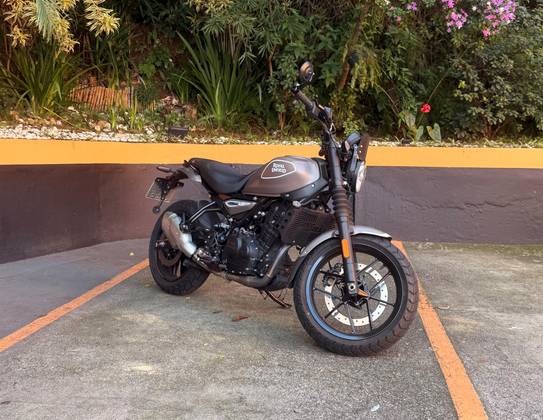 ROYAL ENFIELD GUERRILLA 450 